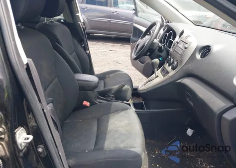 2009 Toyota Matrix из США, поврежденный, VIN 2T1KU40E69C174111